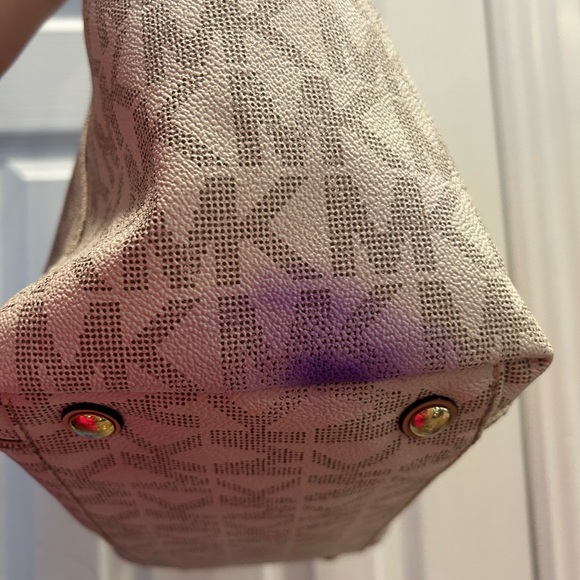 Michael Kors Tote - Picture 6 of 7